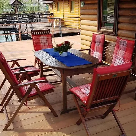 Holiday home House On Piles, River 'apartman Una'